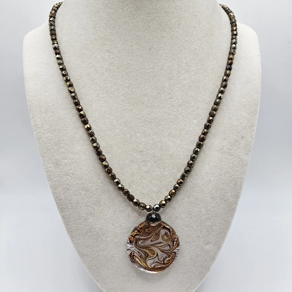 VINTAGE Glass Swirl Pendant Copper Tone Beaded Necklace